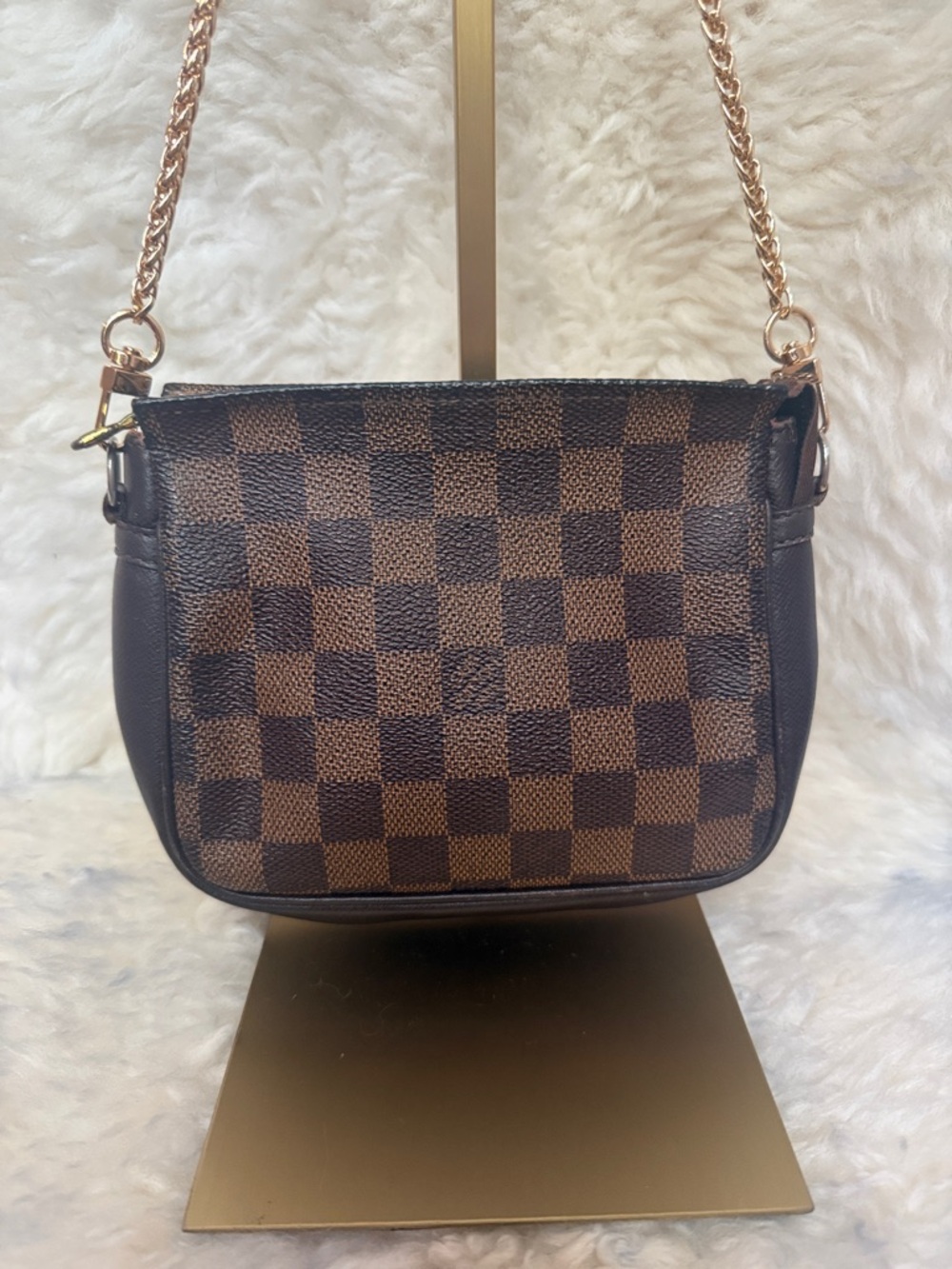 Louis Vuitton Damier Ebene Crossbody with added Gold Chain . Authentic bag